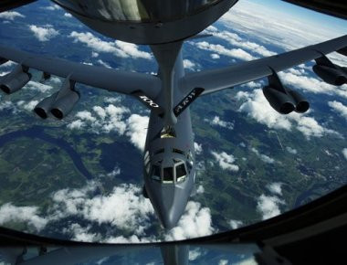 Βίντεο: Όλα όσα θα θέλατε να μάθετε για τον εναέριο ανεφοδιασμό